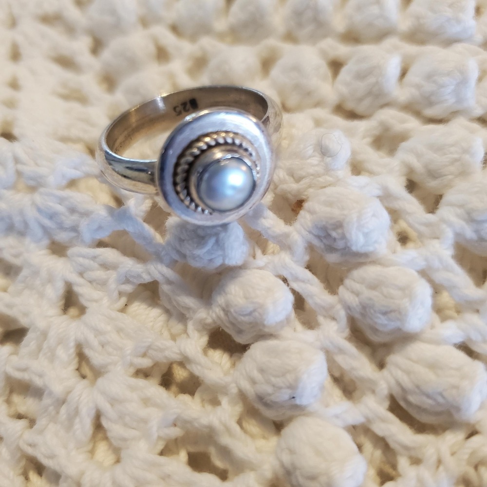 925 Sterling‎ Silver Pearl Ring 8 Rope Bezel Dome Boho Classic Statement Chic